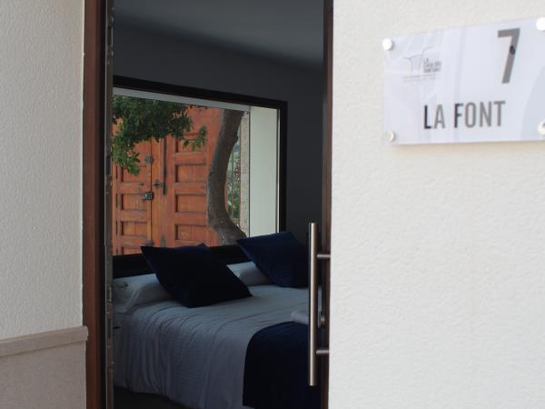 Vegan yoga retreat in Spain