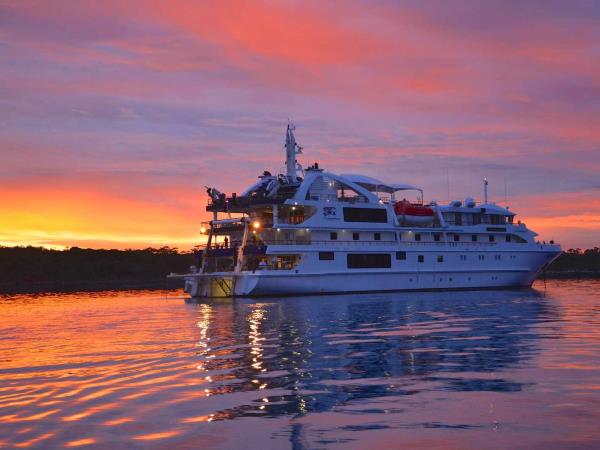 boat trip from broome to darwin