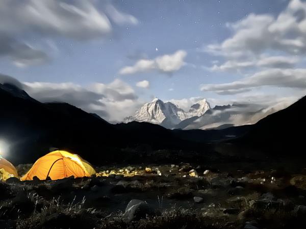 Island Peak climbing expedition, Nepal