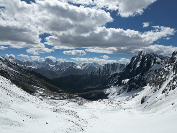 Thallay La trekking holiday in Pakistan