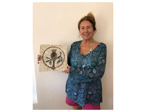 Mosaics workshop art holiday in Greece