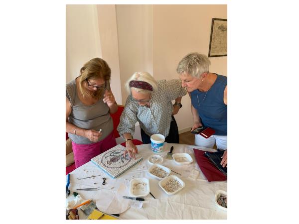 Mosaics workshop art holiday in Greece