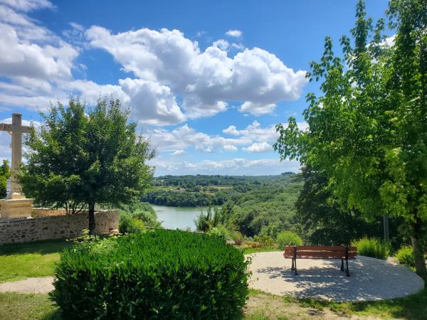 Self guided walking holiday in France