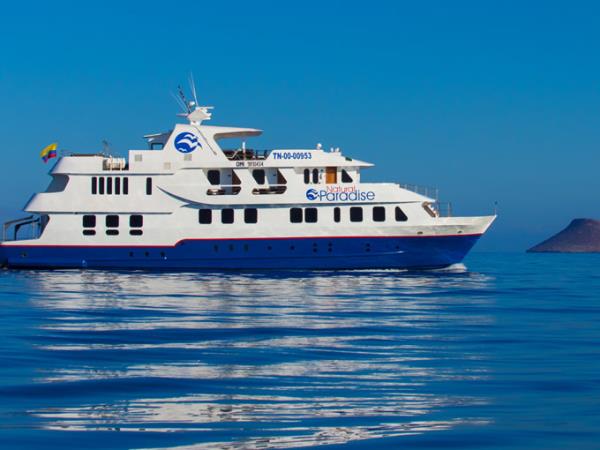 Galapagos luxury nature cruise