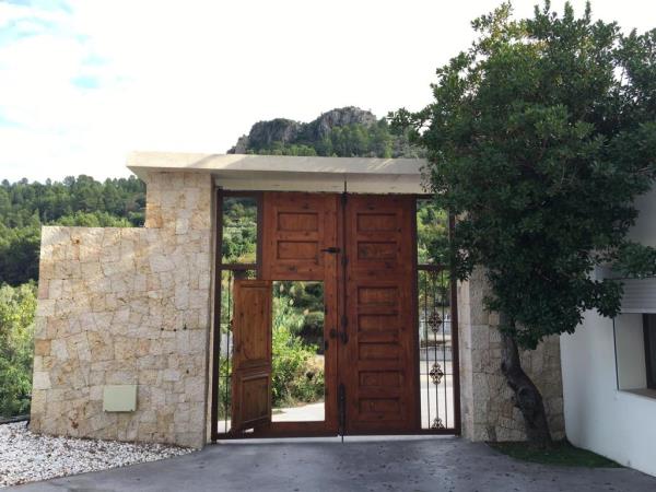 Yoga and walking retreats in Spain