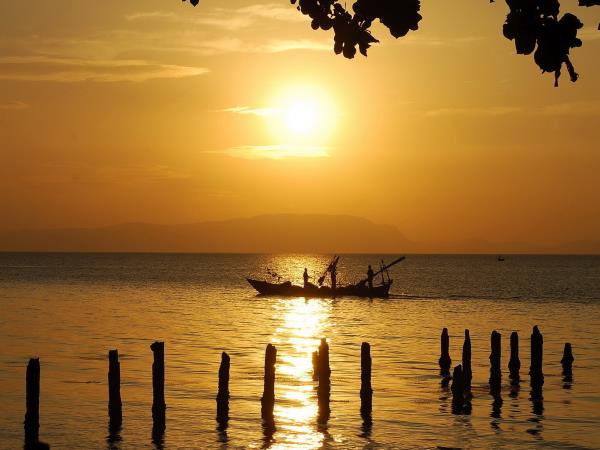 Cambodia holiday, beyond Angkor