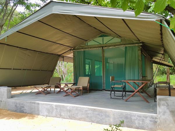 Sri Lanka eco lodge accommodation