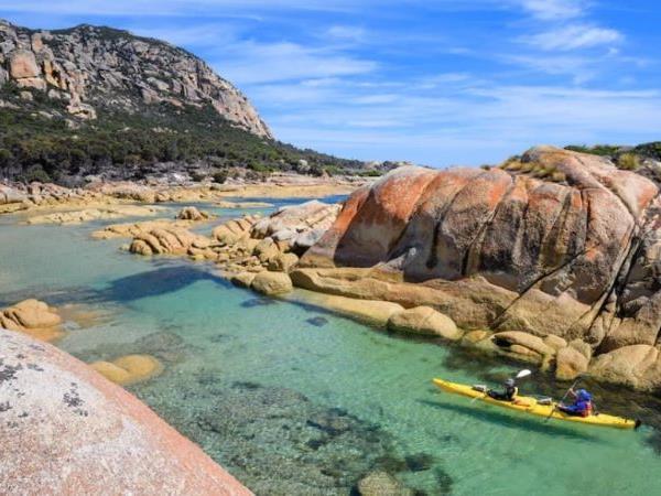 Tasmania, Flinders Island walking holiday
