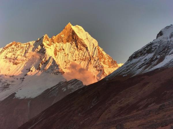 Annapurna Circuit and Tilicho Lake trekking holiday