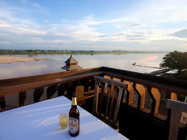 Laos holiday, Luang Prabang and the Plain of Jars