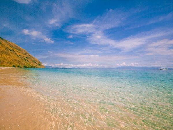 Sail the Islands of Indonesia, Bali to Flores