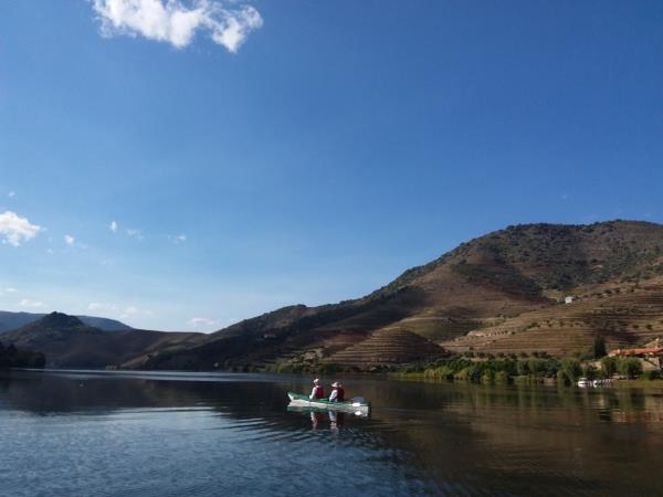 Kayak under the Douro cliffs
