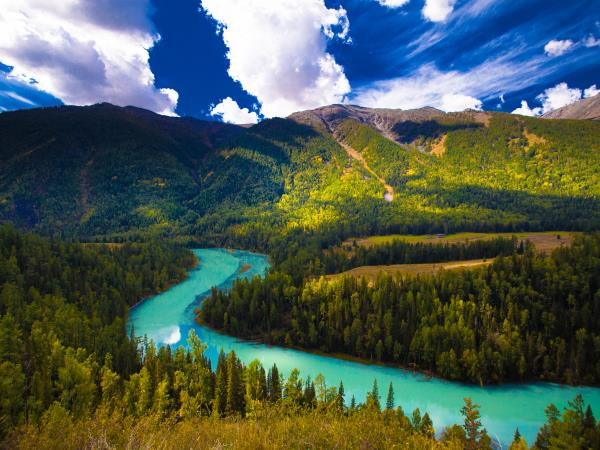 Horse riding tour around Hanas Lake, China