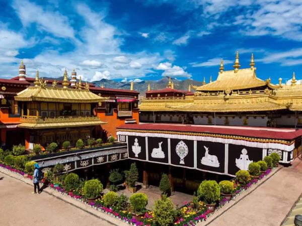 Tibet 6 days sightseeing tour