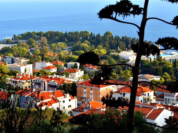 Croatia cycling holiday, Dalmatia by bike and boat