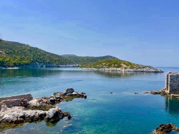 Holistic holiday in Greece