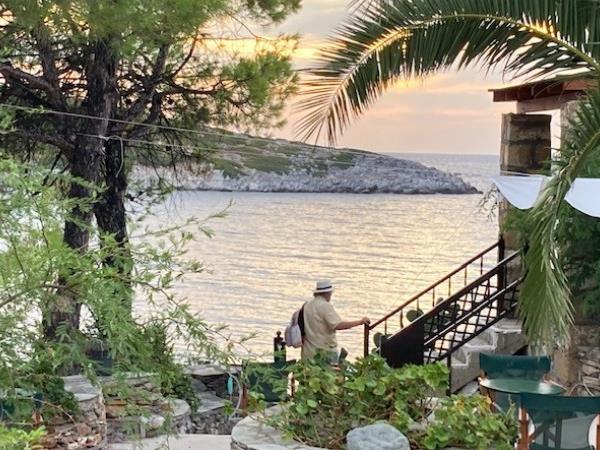 Holistic holiday in Greece