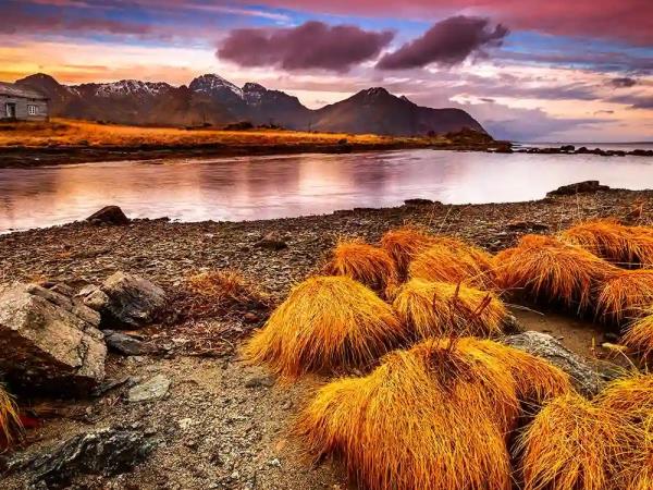 Lofoten Islands sailing holiday, Norway