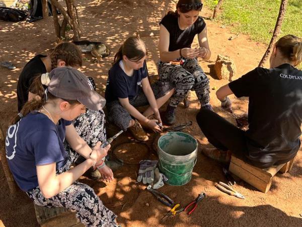 Family volunteering in Tanzania