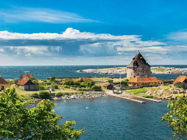 Copenhagen to Amsterdam sailing holiday