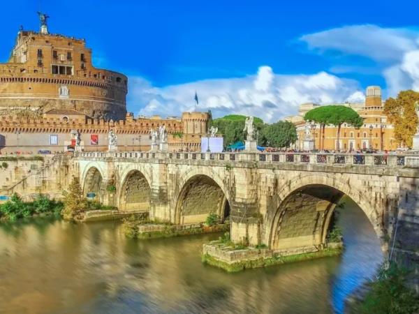 Rome, Assisi & Umbria in comfort