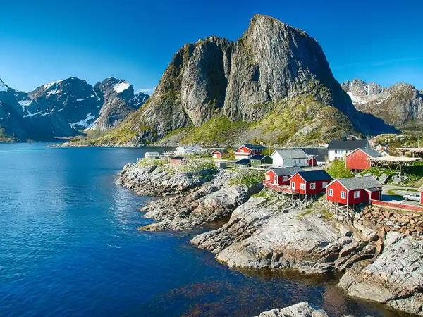 Norway to Iceland sailing holiday