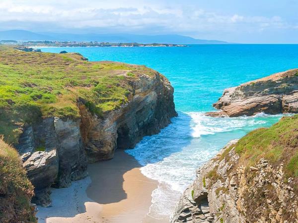 Bay of Biscay sailing holiday