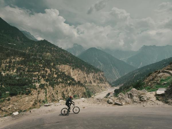Himachal Pradesh cycling holiday, India
