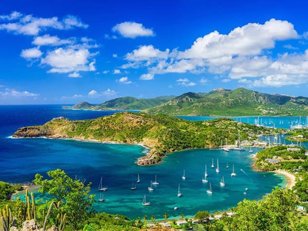 Antigua to Dominican Republic sailing holiday