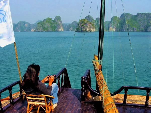 Hanoi to Da Nang tour in Vietnam