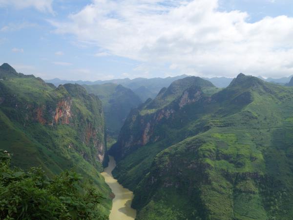 Northern Vietnam walking and culture tour 