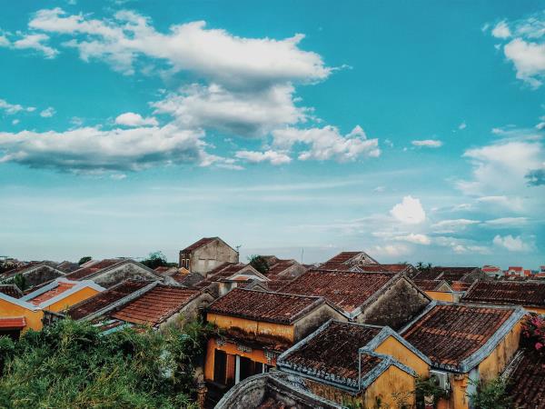 Vietnam community tour with volunteering
