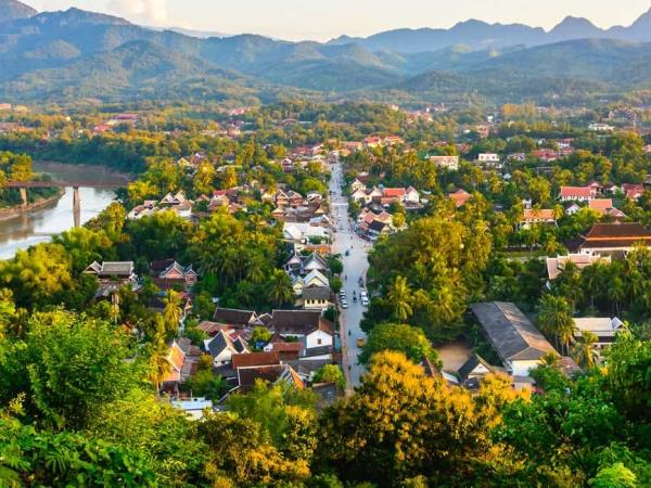 Laos tour from North to South 