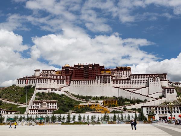 Best of Tibet tour, overland from Kathmandu