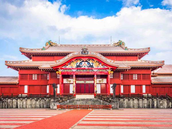 Ryukyu Islands tour, off the beaten track in Japan