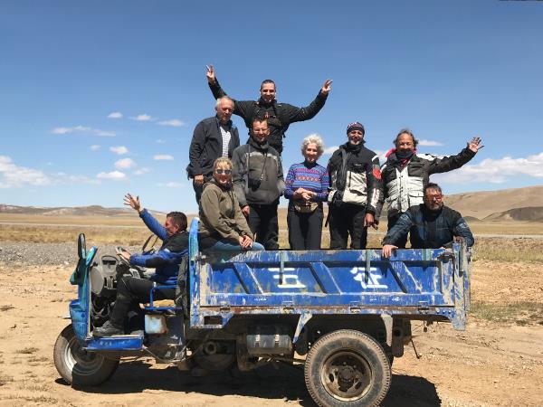 Tibet 15 day tour, culture & trekking