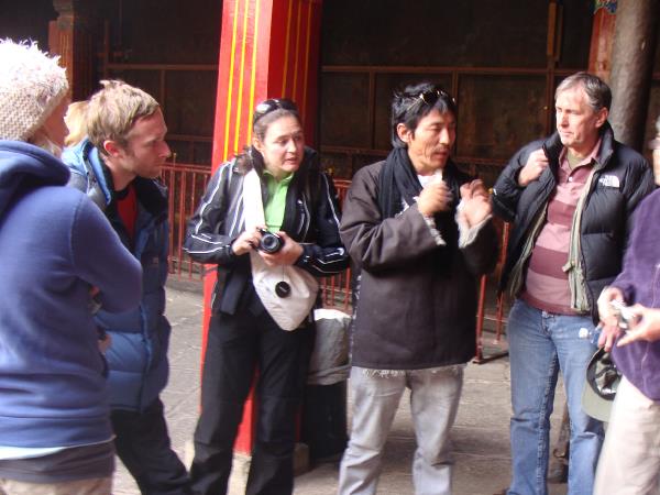 Tibet 15 day tour, culture & trekking