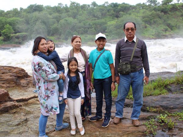Uganda family safari holiday, all inclusive 