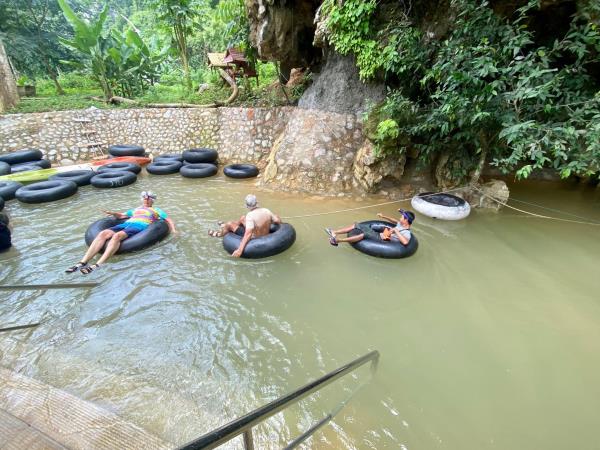 Elephant adventure holiday, Laos