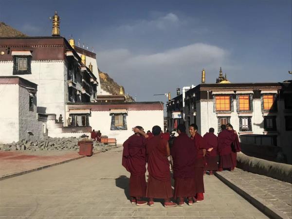 Tibet and Everest, footsteps of Mallory and Irvine