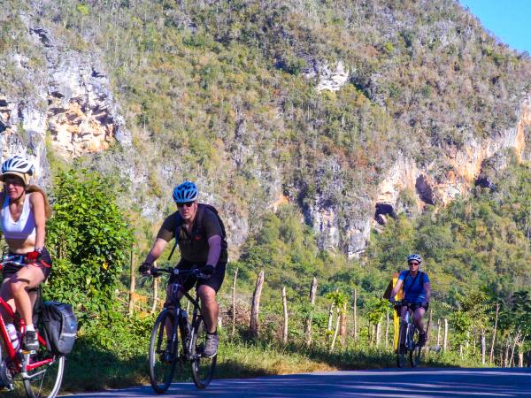 Cuba cycling and culture tour