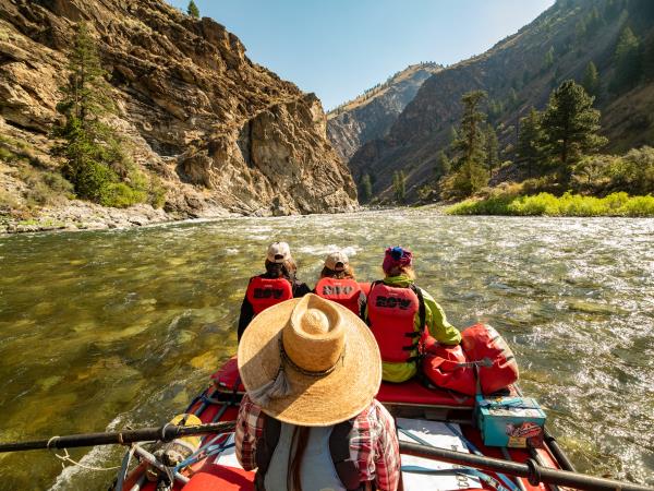 Salmon River rafting holiday in Idaho, USA