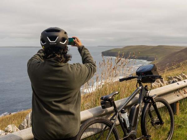 Orkney cycling holiday, e-bikes