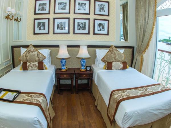 Mekong cruise in Vietnam & Cambodia
