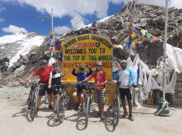 Ladakh guided cycling holiday