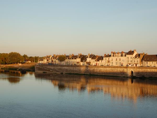 Chateau to Chateau family cycling tour in the Loire