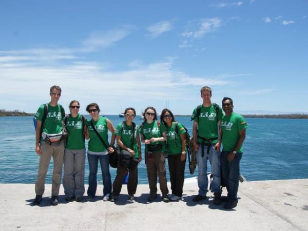 Galapagos island hopping adventure with volunteering