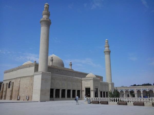 Caucasus guided discovery tour