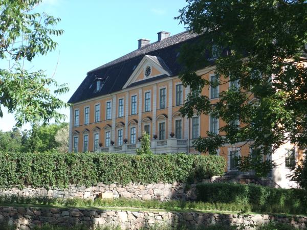 Self-guided cycling tour, Sweden