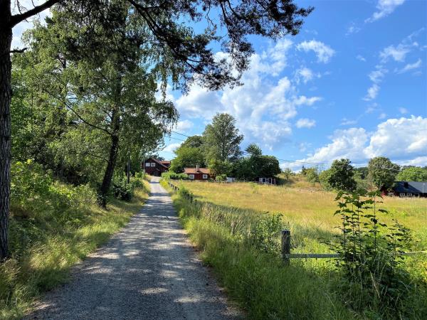 Self-guided cycling tour, Sweden